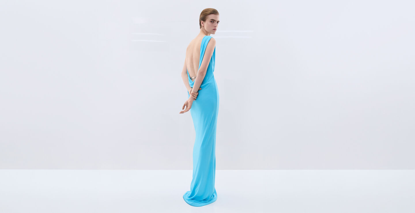 INTRODUCING WOMENS FALL 26