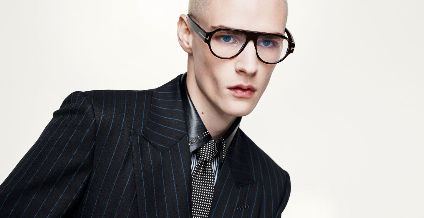 EYEWEAR