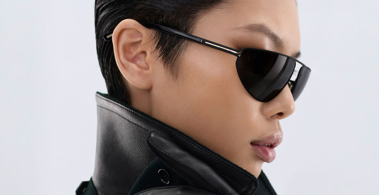 EYEWEAR